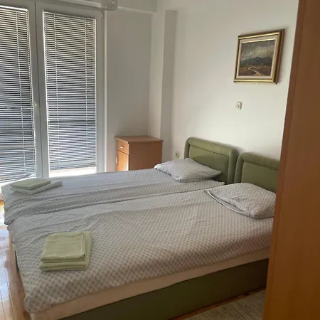 Apartament Tina