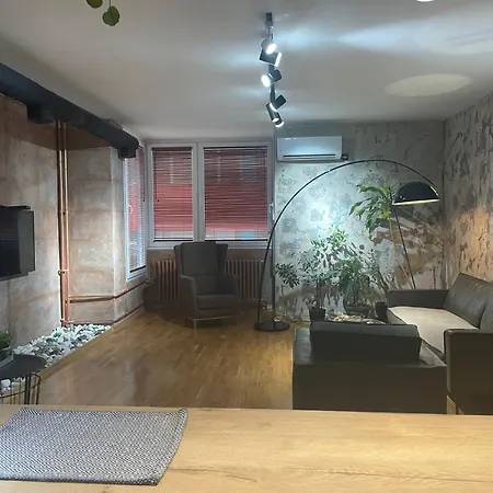 Apartament Tina *